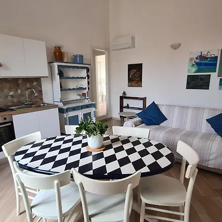 Mirto's House -
