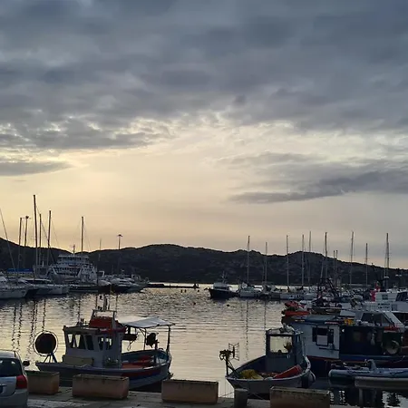 Mirto's House - Ferienhaus La Maddalena (Sassari)