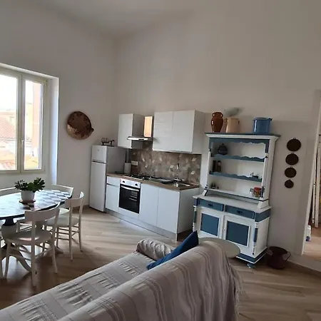 Mirto's House - *